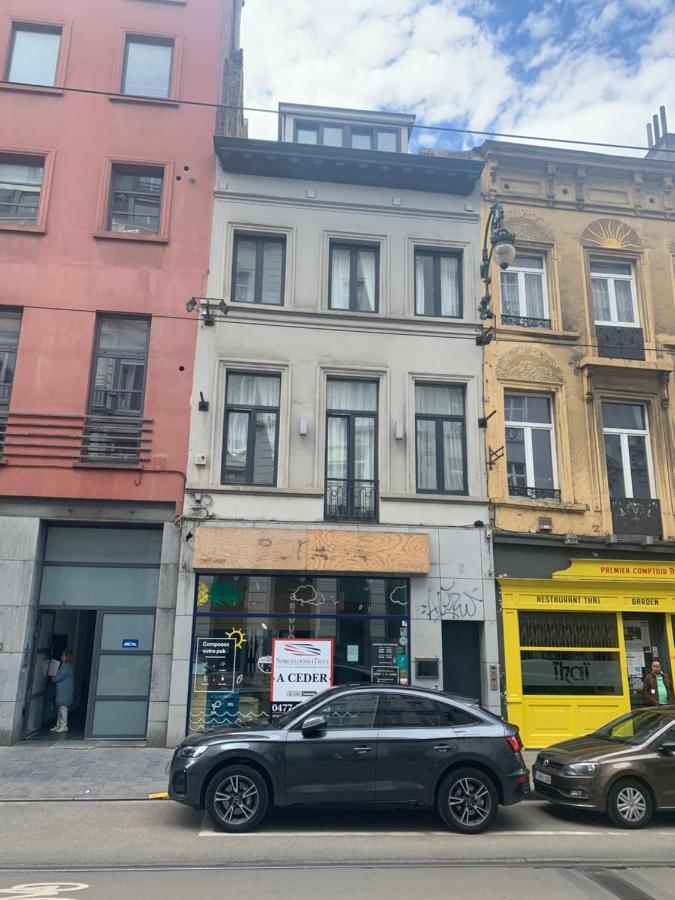 בריסל Charming Apartments Near Avenue Louise מראה חיצוני תמונה