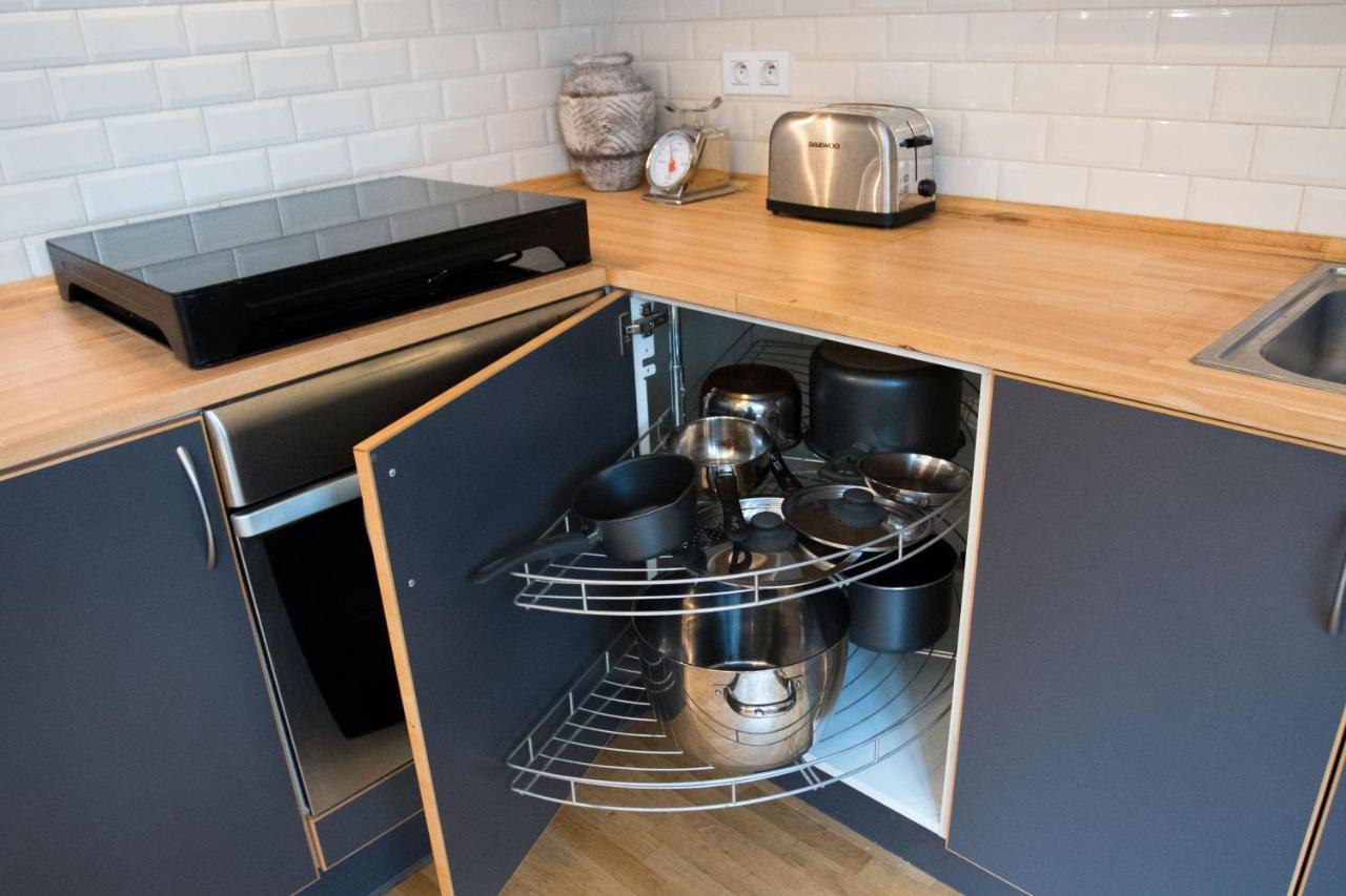 בריסל Charming Apartments Near Avenue Louise מראה חיצוני תמונה