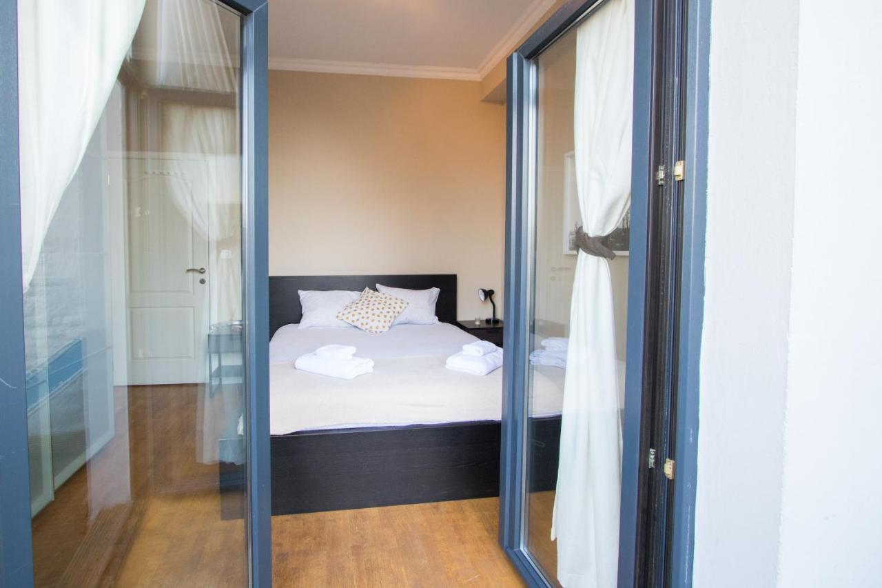 בריסל Charming Apartments Near Avenue Louise מראה חיצוני תמונה